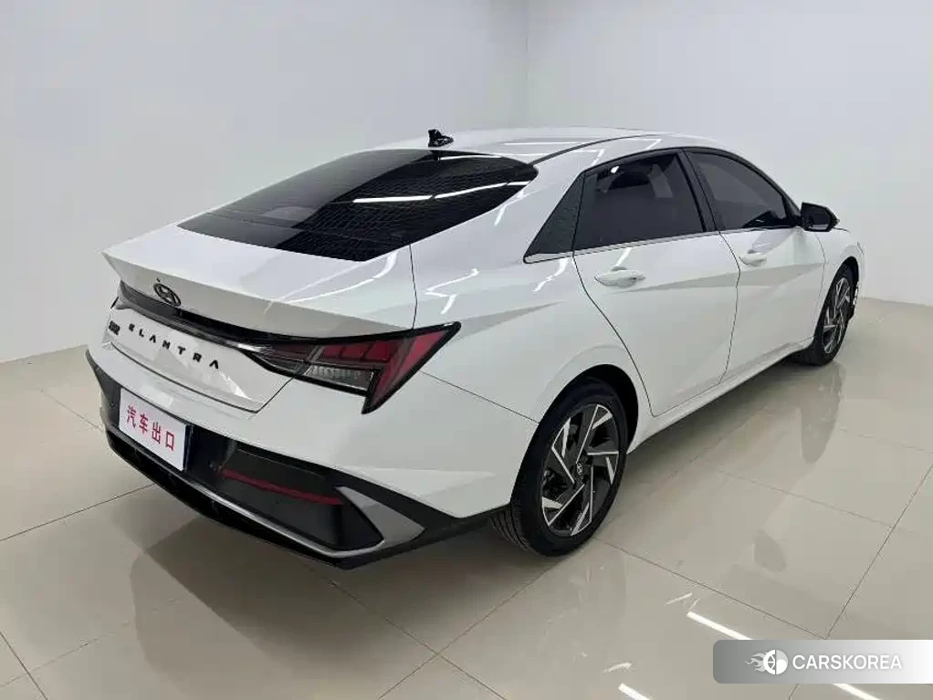 Hyundai Elantra id 4570626 из Китая 7
