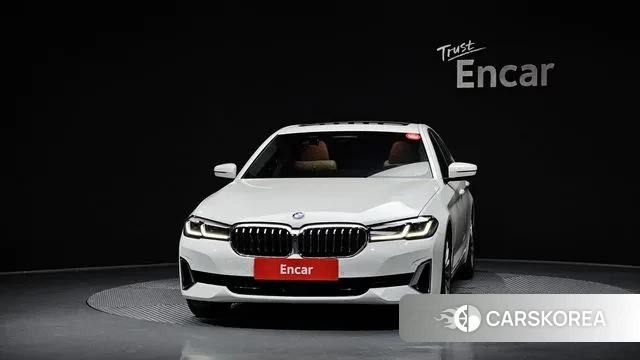 BMW 5 Series (G30) id 3003695 из Кореи 13