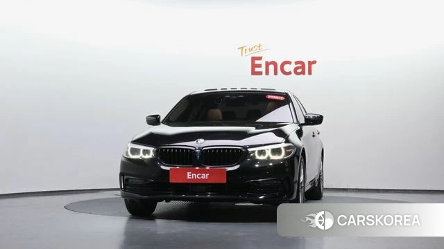 BMW 5 Series (G30) id 4502133 из Кореи 23