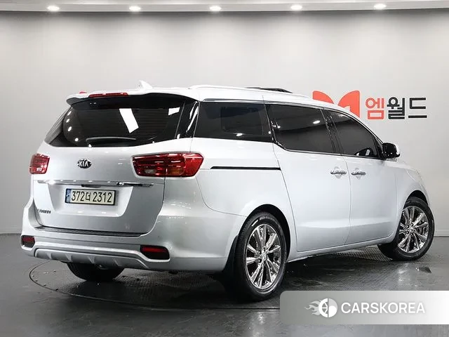 Kia The New Carnival id 3718620 из Кореи 13