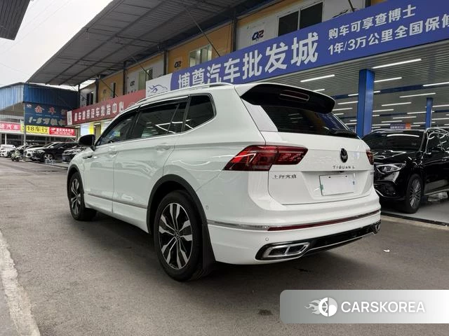 Volkswagen Tiguan L id 4271184 из Китая 16