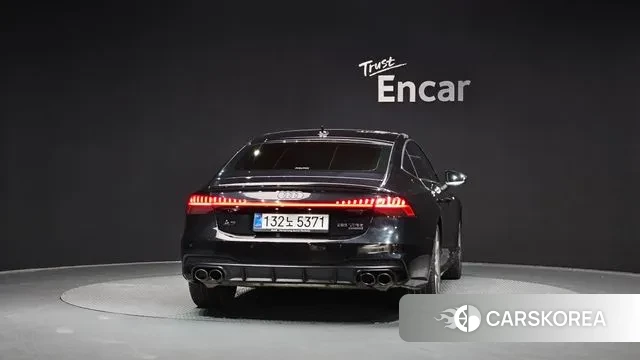 Audi A7 (4K) id 3686629 из Кореи 13