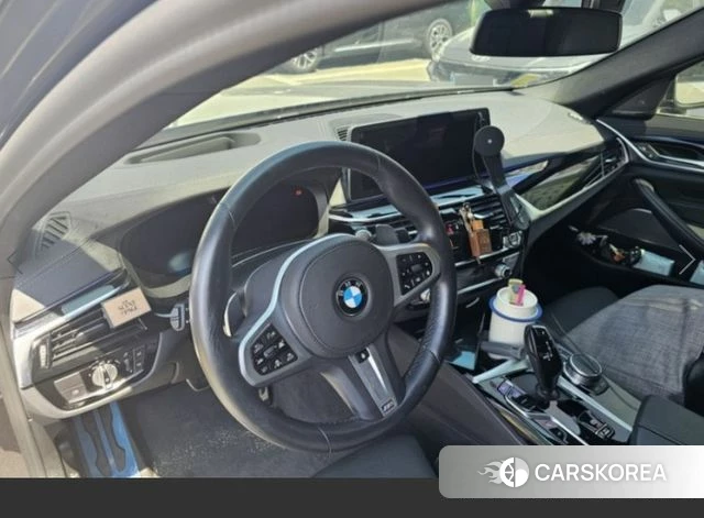 BMW 5 Series (G30) 2021 Серый из Кореи, фото 3