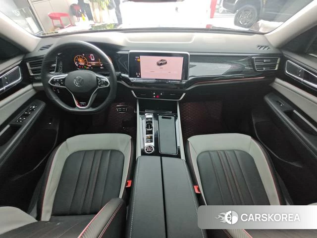 Volkswagen Tourang id 4216804 из Китая 11