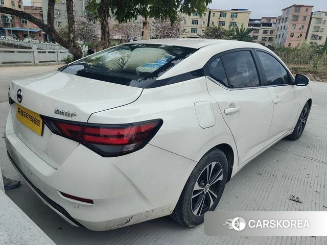 Nissan Xuan Yi 2022 Белый из Китая, фото 3