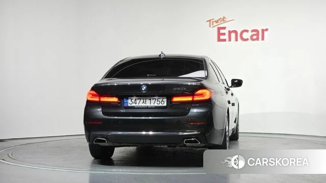 BMW 5 Series (G30) id 4355081 из Кореи 23