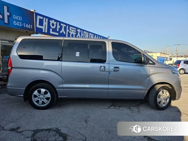 Hyundai The New Grand Starex id 3570764 из Кореи 12