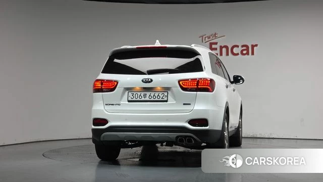 Kia The New Sorento id 4759689 из Кореи 23