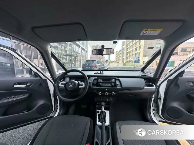 Honda Fit 2023 Белый из Китая, фото 3