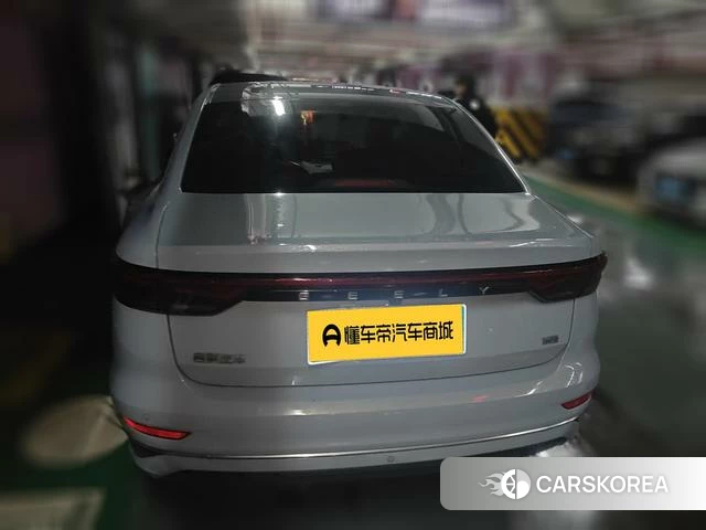 Geely Automobile Emgrand 2023 Синий из Китая, фото 3