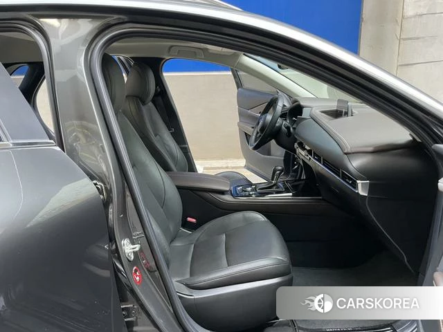 Mazda CX-30 id 4258971 из Китая 9