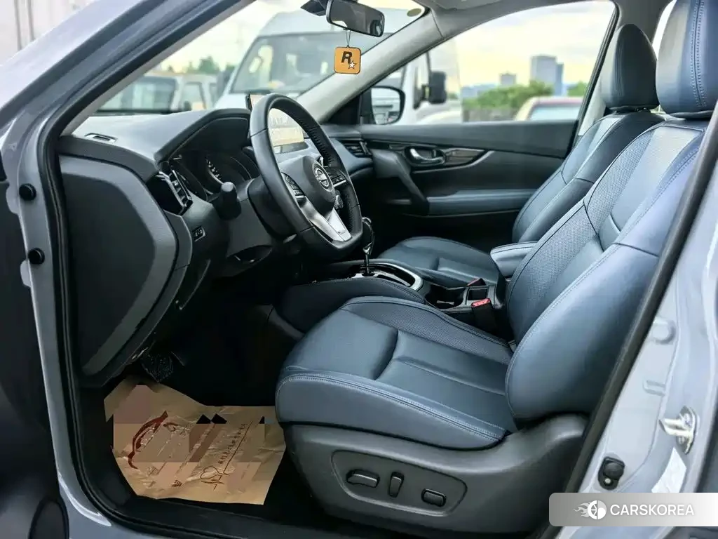 Nissan Qijun 2025 Silver/gray из Китая, фото 3