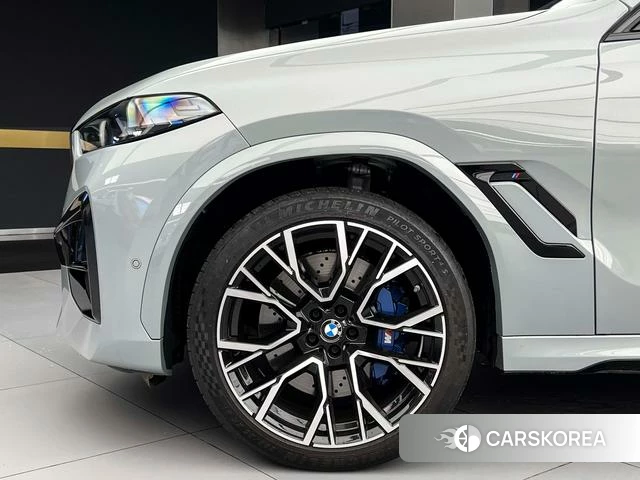 BMW X6 M id 4273574 из Китая 11