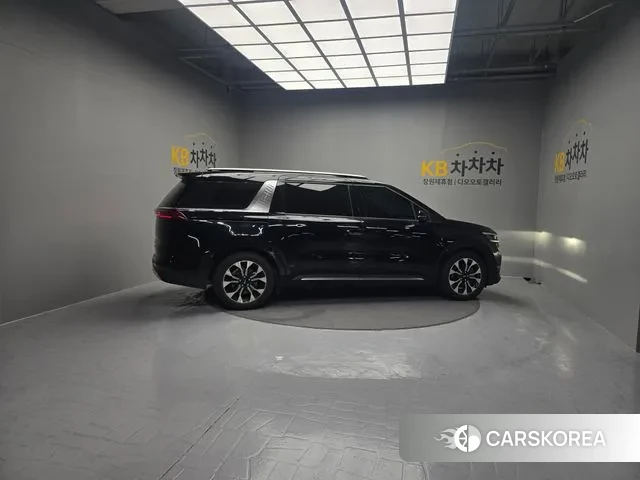 Kia Carnival 4th generation id 3373885 из Кореи 13