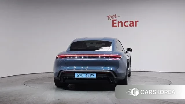 Porsche Taycan id 3695964 из Кореи 13