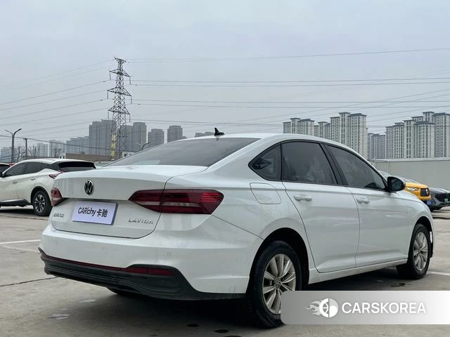 Volkswagen Lavida 2024 Белый из Китая, фото 6