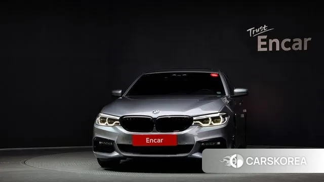 BMW 5 Series (G30) id 3050739 из Кореи 13