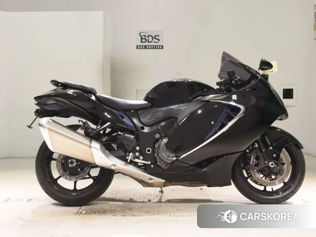 Проданный Suzuki GSX1300R HAYABUSA 2022 из Японии, фото 3