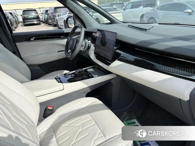 Extremely krypton ZEEKR 009 2025 Черный из Китая, фото 3