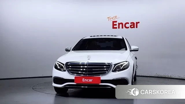 Mercedes-Benz E-Class W213 id 3090052 из Кореи 13