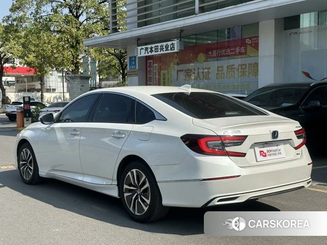 Honda Accord id 4297942 из Китая 12