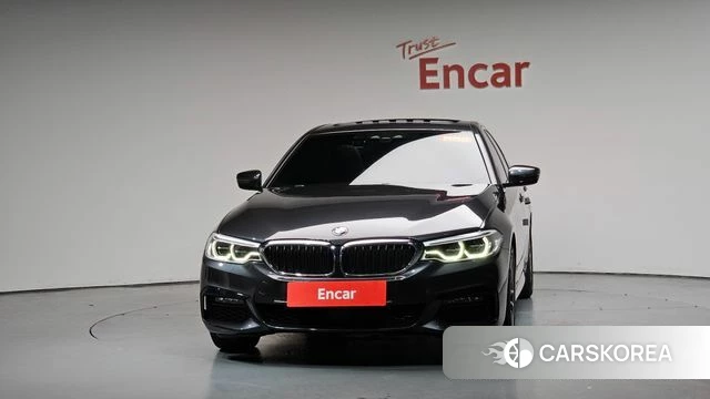 BMW 5 Series (G30) id 4594615 из Кореи 23