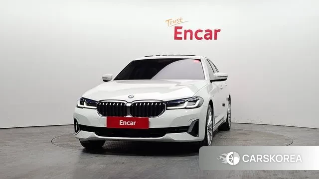 BMW 5 Series (G30) id 3686474 из Кореи 13