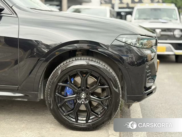 BMW X7 2019 Черный из Китая, фото 6