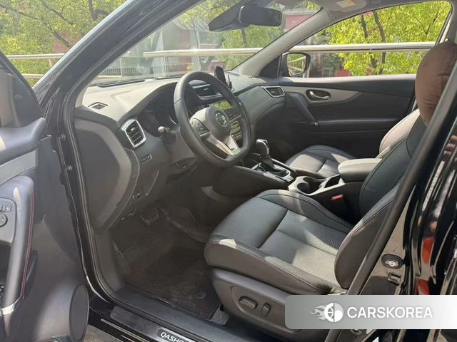 Nissan Qashqai 2023 Черный из Китая, фото 4