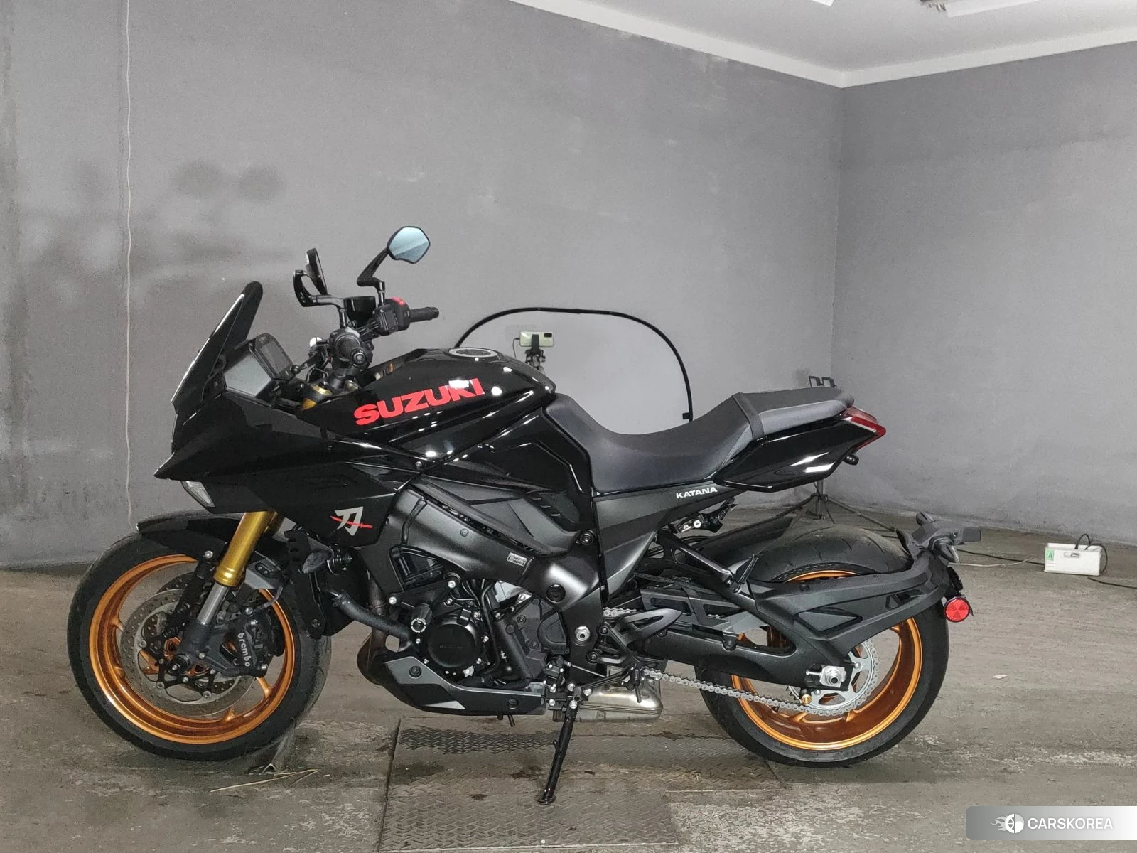 Проданный Suzuki GSX-S1000S Katana id 3947560 из Японии