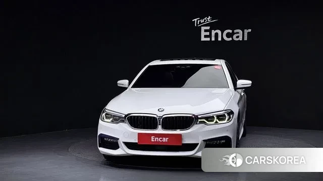 BMW 5 Series (G30) id 2966666 из Кореи 13