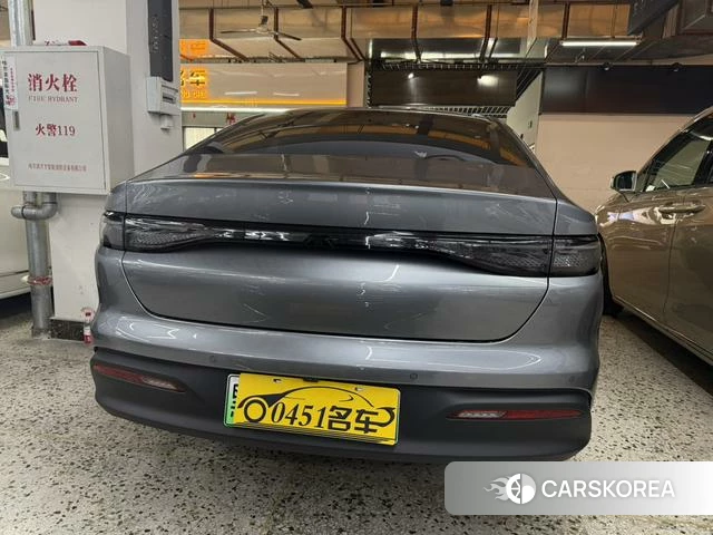 BYD Seal 05DM 2025 Темно-серый из Китая, фото 3