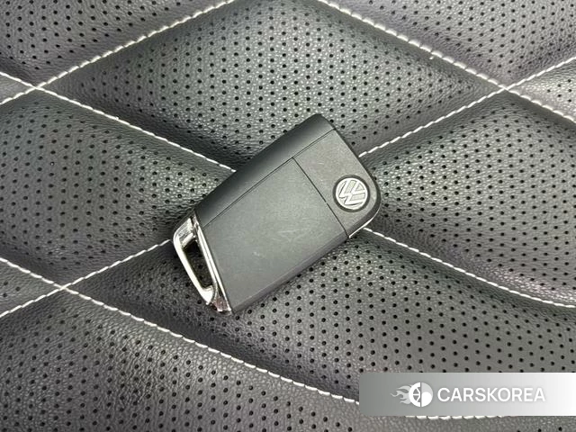 Volkswagen Tiguan L id 4301295 из Китая 13