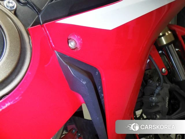 Проданный Honda CBR650R id 3997879 из Японии, фото 17