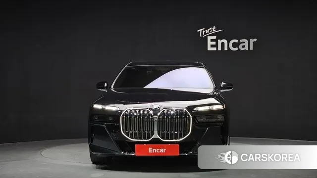 BMW 7 Series (G70) id 3472212 из Кореи 13