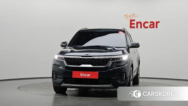 Kia Seltos id 4435294 из Кореи 23
