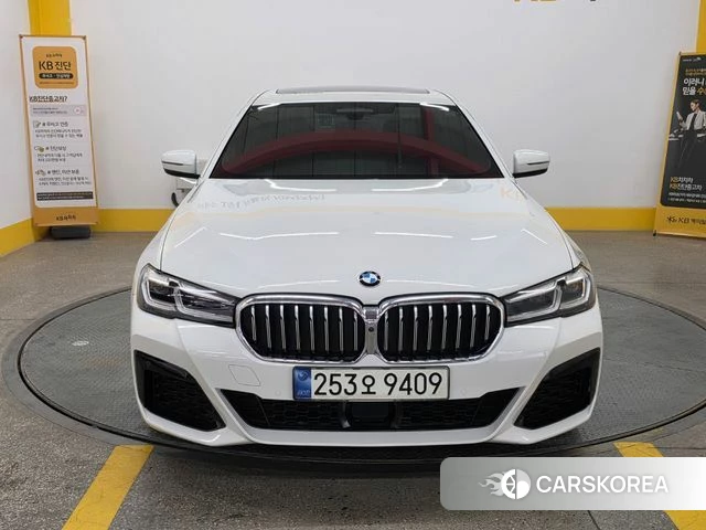 BMW 5 Series (G30) id 4754607 из Кореи 13