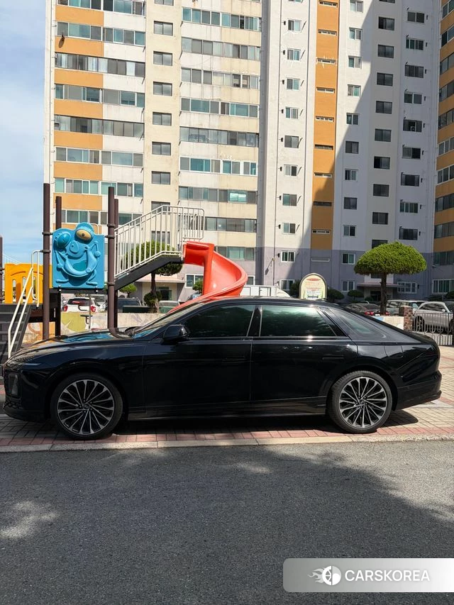 Hyundai Grandeur Hybrid (GN7) 2024 Черный из Кореи, фото 3