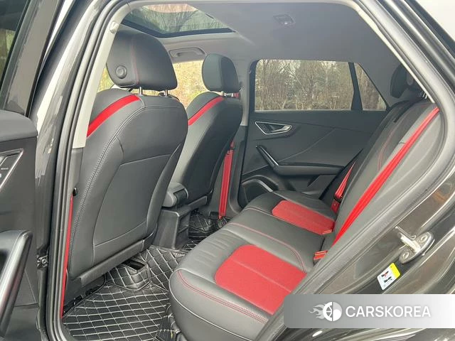 Audi Q2L id 4227897 из Китая 10