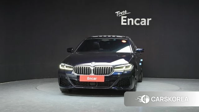 BMW 5 Series (G30) id 4178523 из Кореи 13