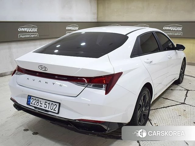 Hyundai Avante Hybrid (CN7) id 4618426 из Кореи 10