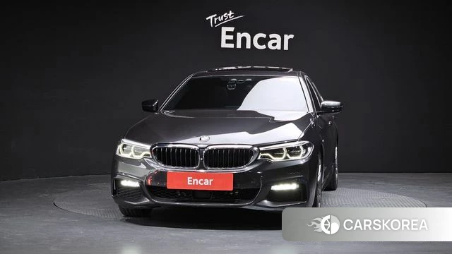 BMW 5 Series (G30) id 3886278 из Кореи 14