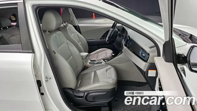 Kia Niro id 2764839 из Кореи 13