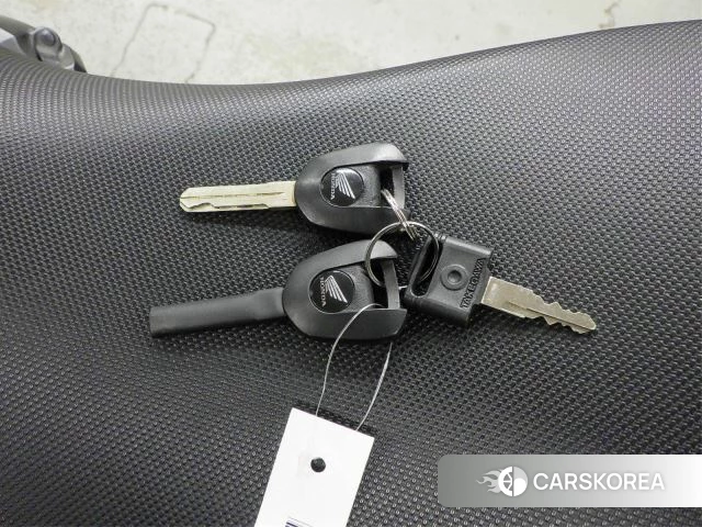 Проданный Honda CBR650F id 3994805 из Японии, фото 17