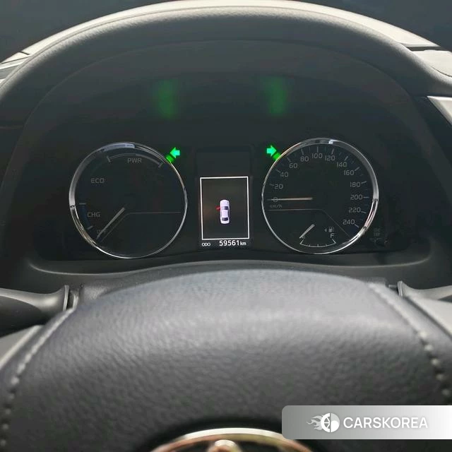 Toyota Corolla dual engine E+ id 4207074 из Китая 13