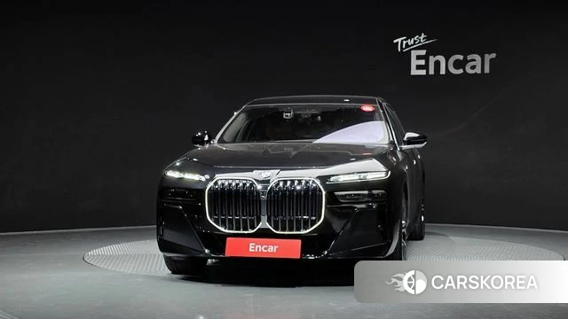 BMW 7 Series (G70) id 3786108 из Кореи 13