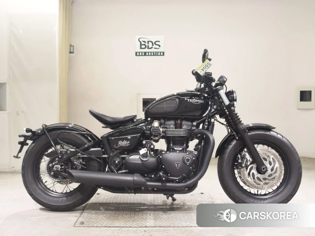 Triumph BONNEVILLE BOBBER 2020 из Японии