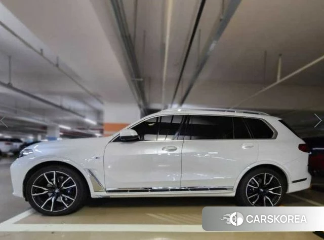 BMW X7 (G07) 2022 Белый из Кореи, фото 3