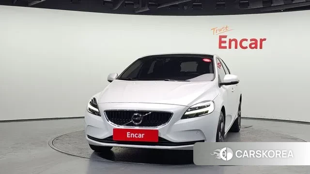 Volvo V40 id 3656892 из Кореи 13