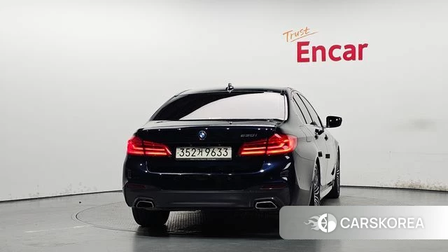 BMW 5 Series (G30) id 4722113 из Кореи 23